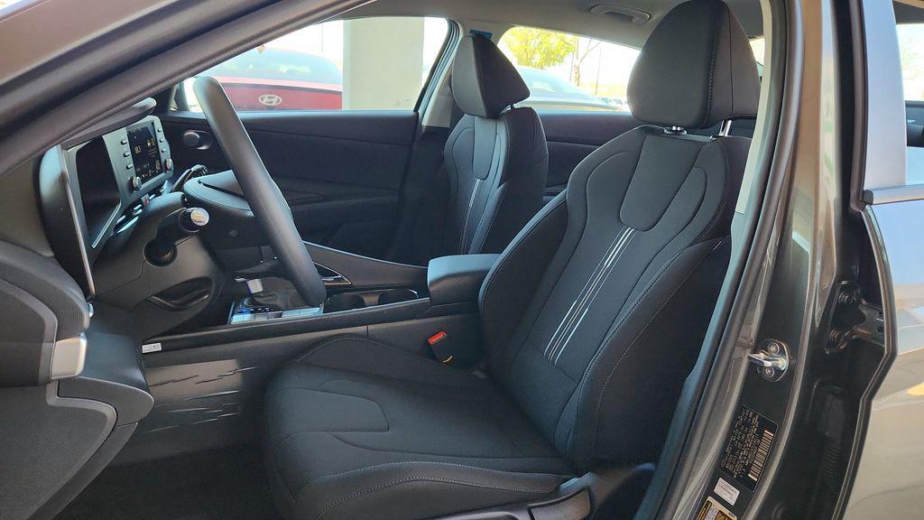 new 2026 Hyundai ELANTRA HEV car, priced at $26,526