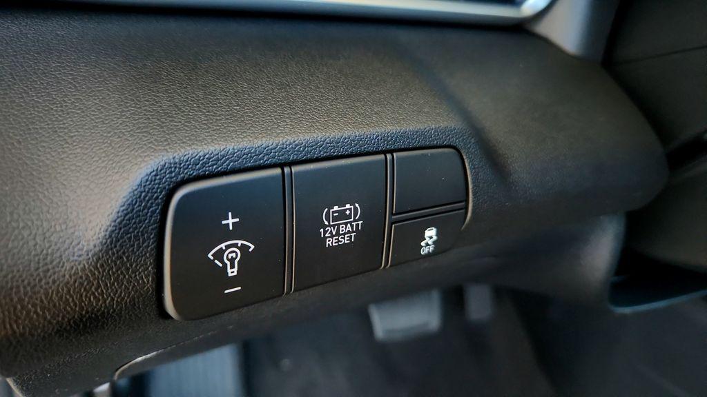 new 2026 Hyundai ELANTRA HEV car, priced at $26,526