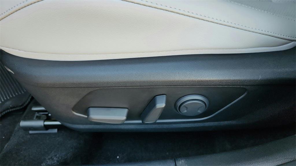 new 2026 Hyundai Elantra car, priced at $26,033