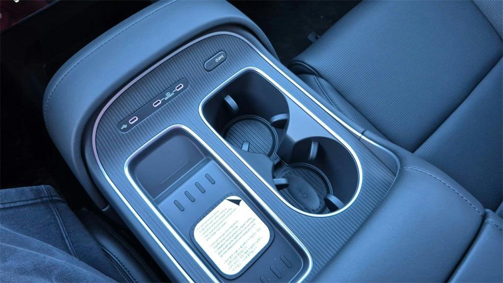 new 2026 Hyundai Palisade Hybrid car, priced at $56,414