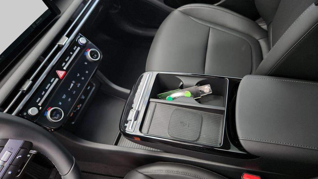 new 2026 Hyundai TUCSON Hybrid car, priced at $33,311