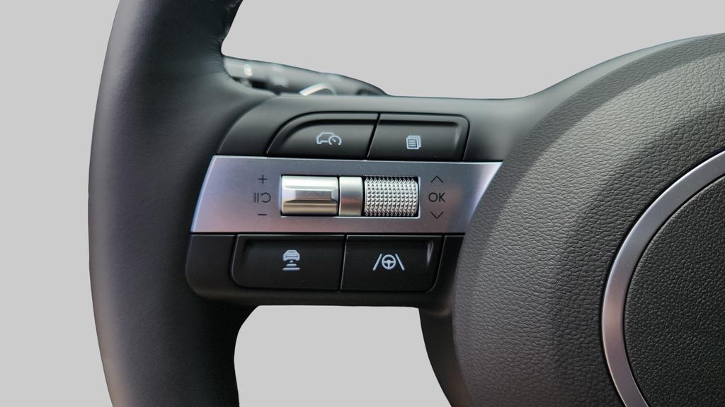 new 2026 Hyundai TUCSON Hybrid car, priced at $33,311