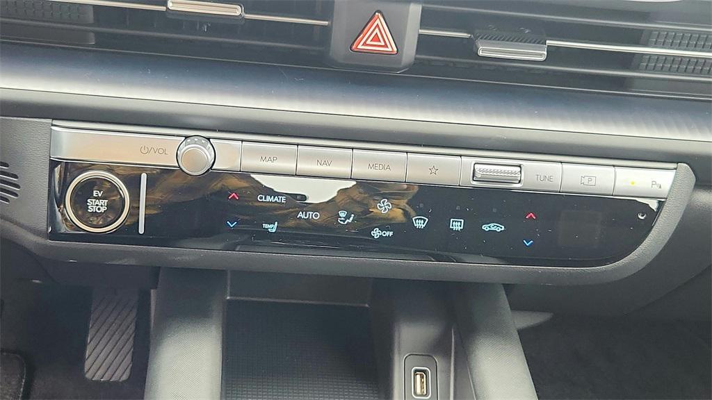 new 2025 Hyundai IONIQ 6 car, priced at $33,618