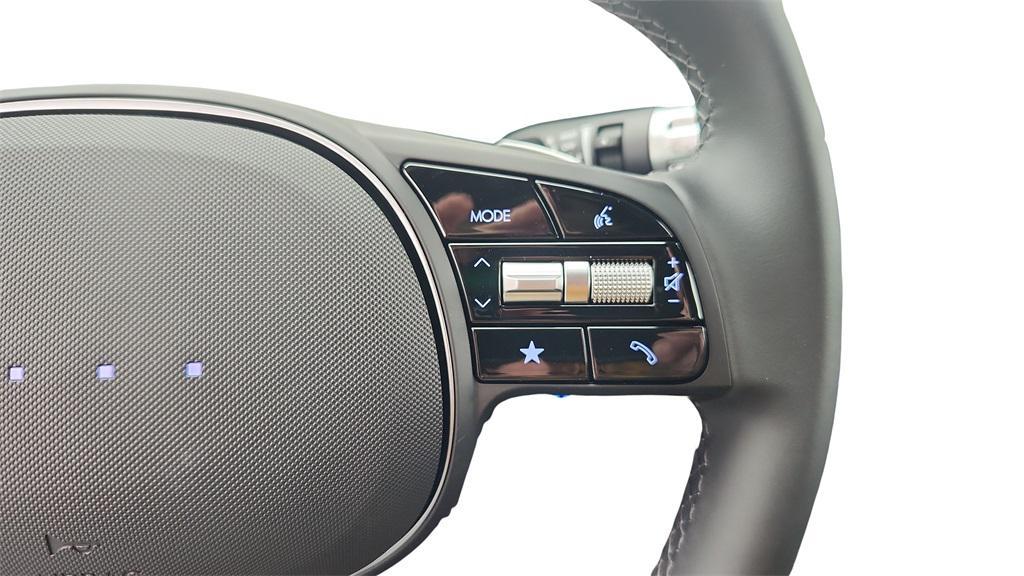 new 2025 Hyundai IONIQ 6 car, priced at $33,618