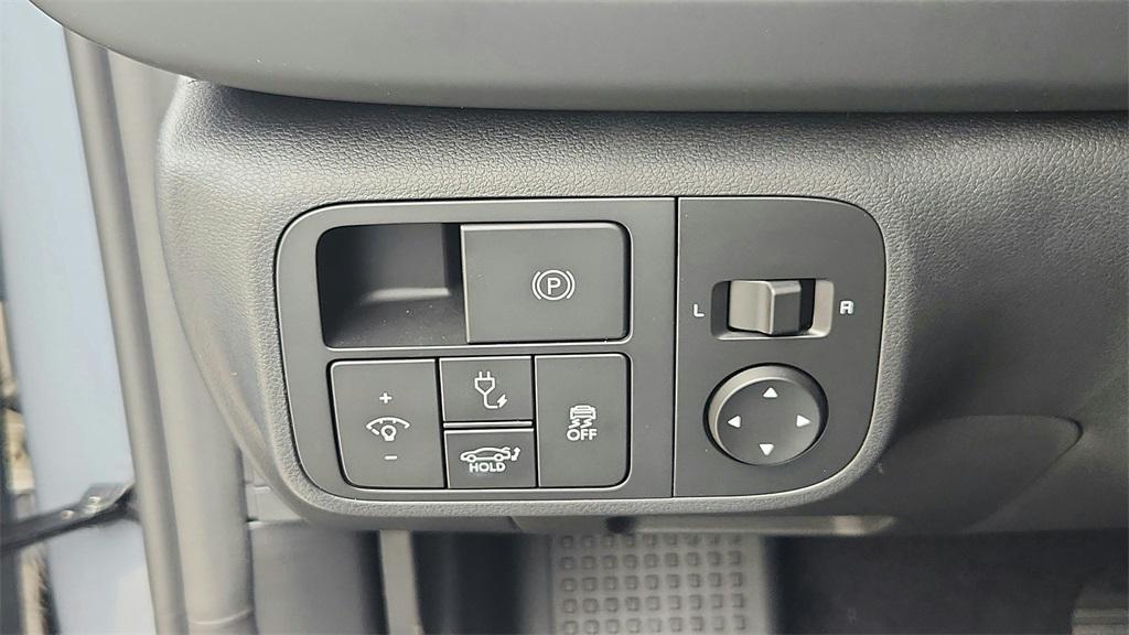 new 2025 Hyundai IONIQ 6 car, priced at $33,618