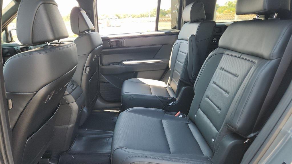 new 2026 Hyundai SANTA FE HEV car, priced at $48,062