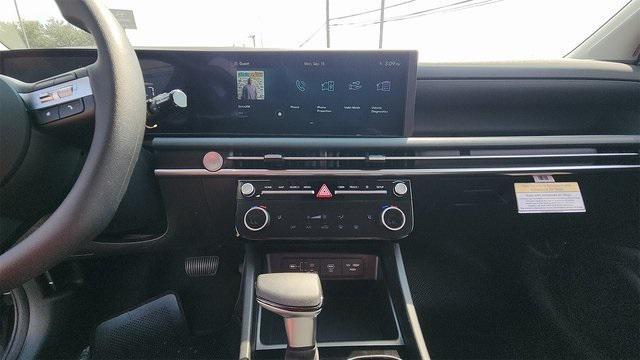 new 2026 Hyundai Tucson car, priced at $29,290