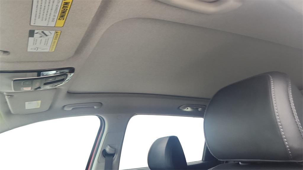 used 2023 Hyundai Santa Fe car, priced at $25,958