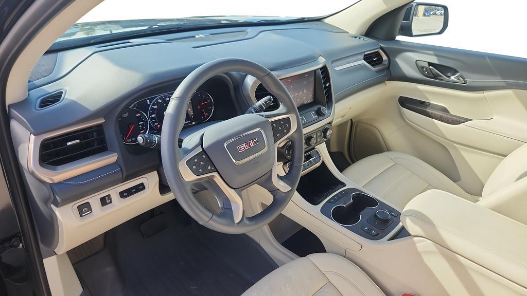 used 2023 GMC Acadia car, priced at $34,500