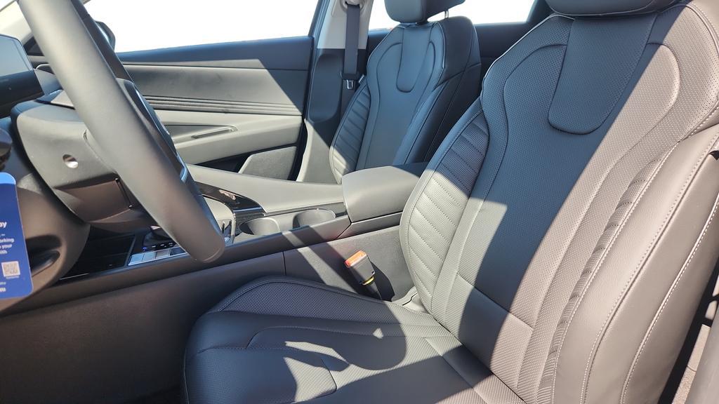 new 2026 Hyundai ELANTRA HEV car, priced at $30,828