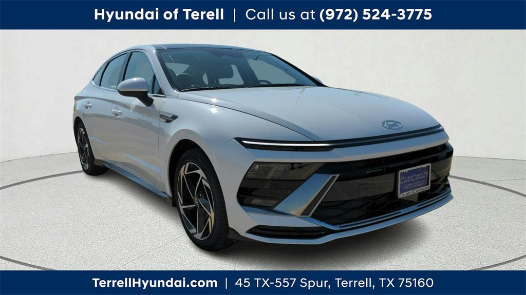 new 2024 Hyundai Sonata car, priced at $30,161