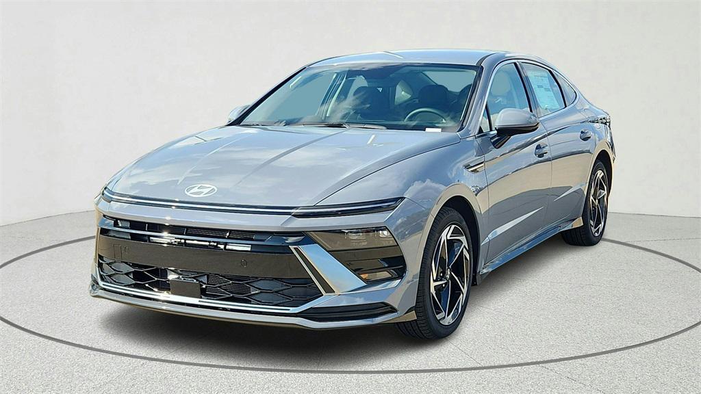new 2026 Hyundai Sonata car, priced at $28,540