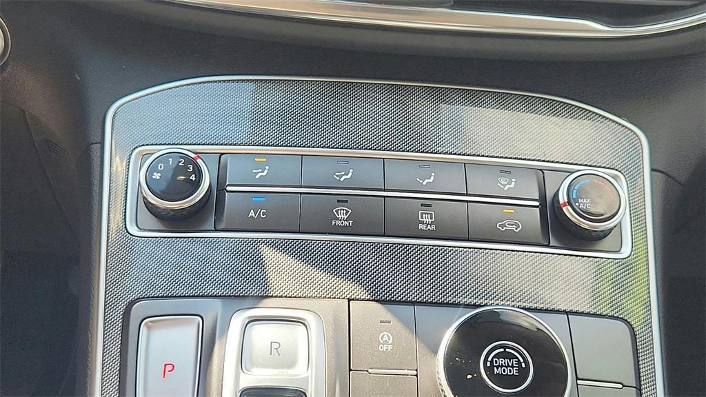 used 2021 Hyundai Santa Fe car, priced at $17,996