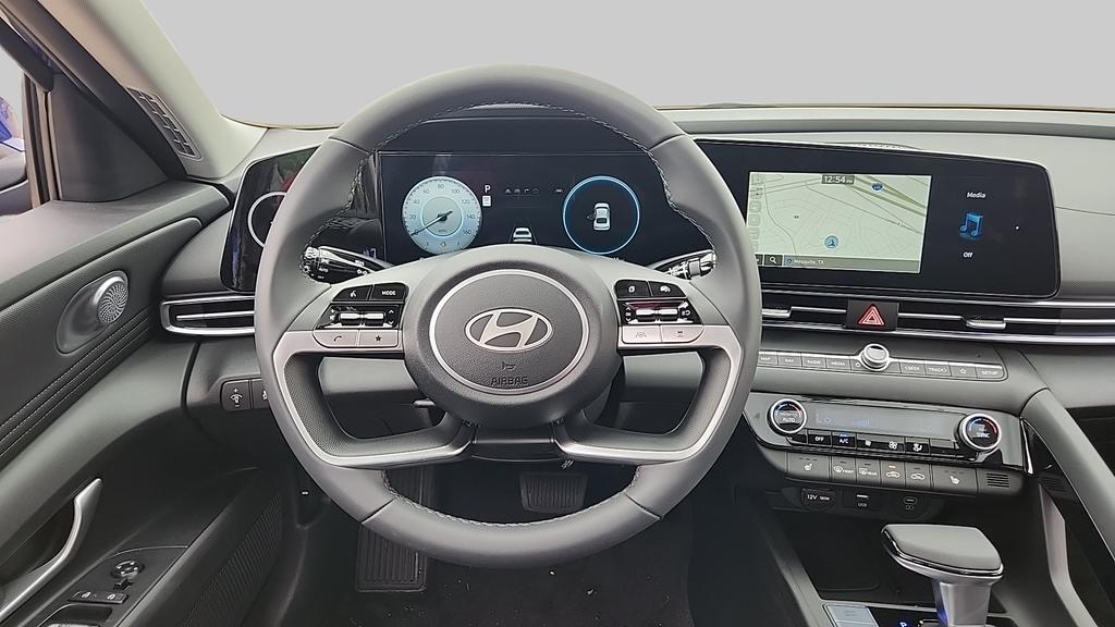 new 2025 Hyundai Elantra car, priced at $532,860