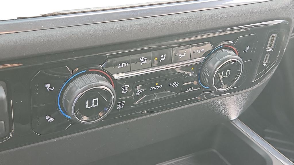 used 2023 Chevrolet Silverado 1500 car, priced at $38,914