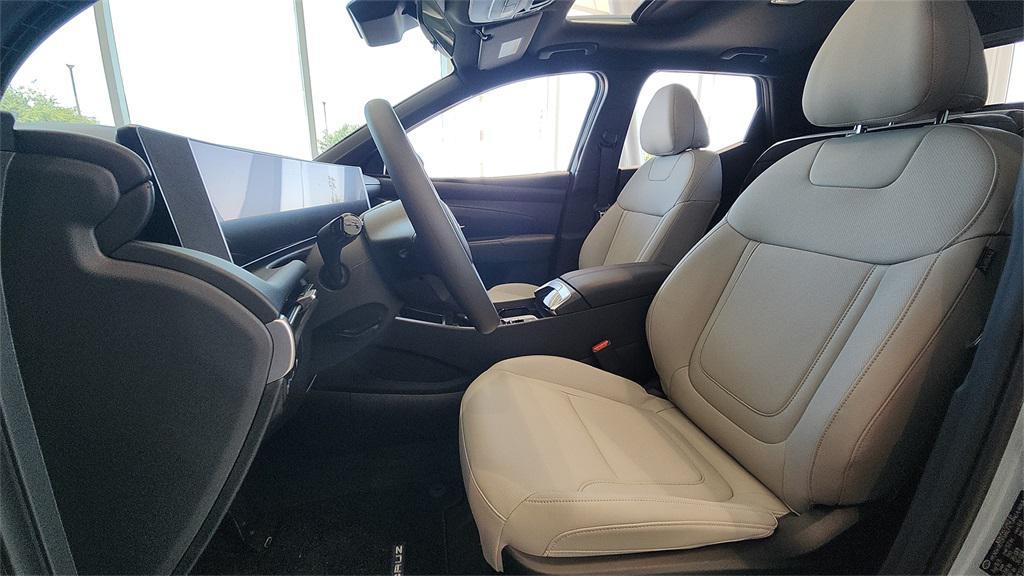 new 2025 Hyundai SANTA CRUZ car, priced at $29,900