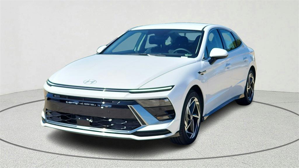 new 2026 Hyundai Sonata car, priced at $29,302