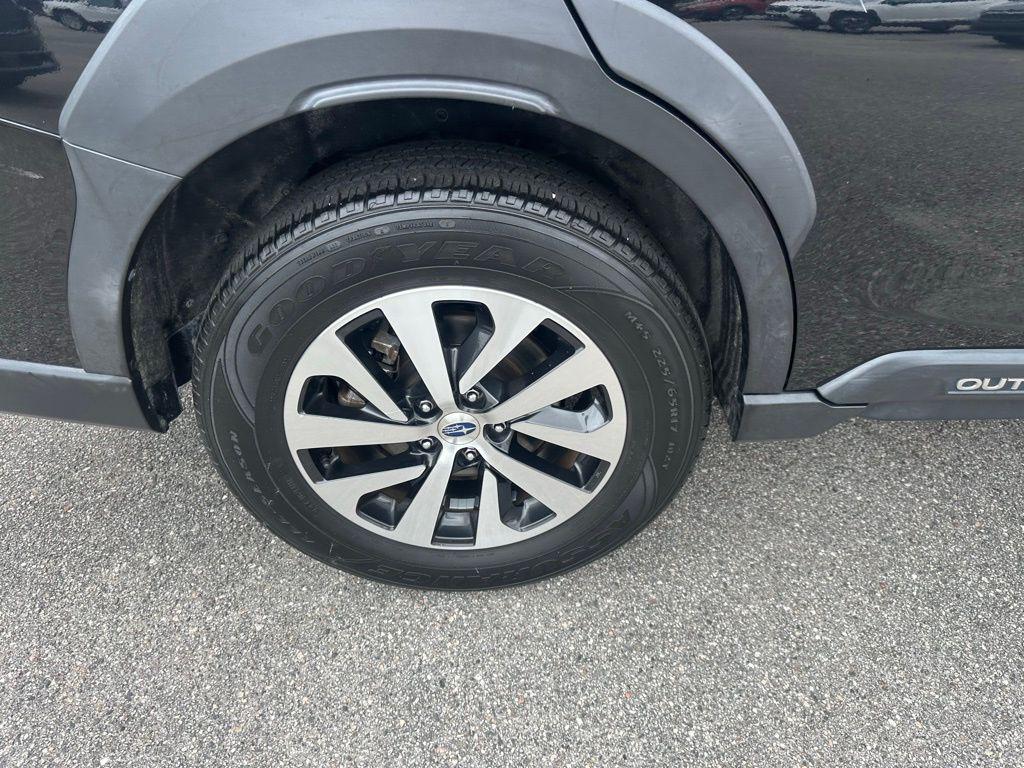 used 2023 Subaru Outback car, priced at $20,998