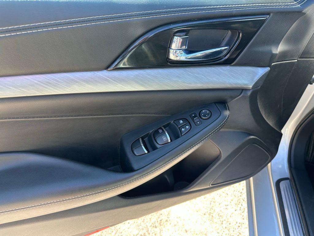 used 2018 Nissan Maxima car, priced at $15,900