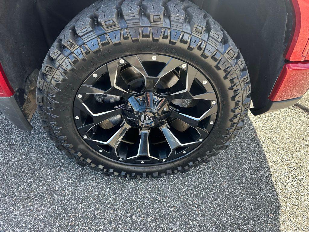 used 2023 GMC Sierra 1500 car, priced at $54,277