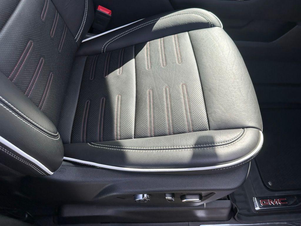 used 2023 GMC Sierra 1500 car, priced at $54,277