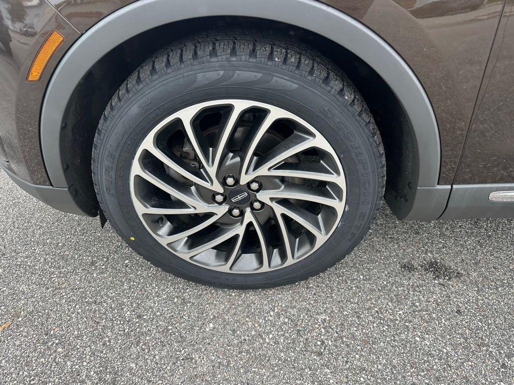 used 2020 Lincoln Nautilus car, priced at $24,057