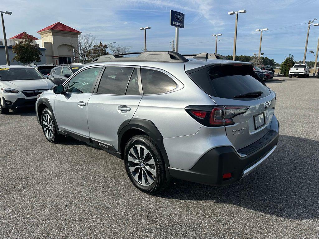 used 2025 Subaru Outback car, priced at $30,990
