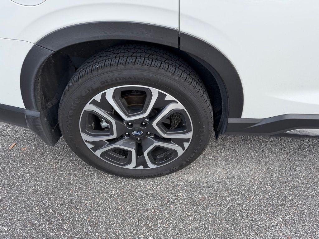 used 2024 Subaru Ascent car, priced at $33,990