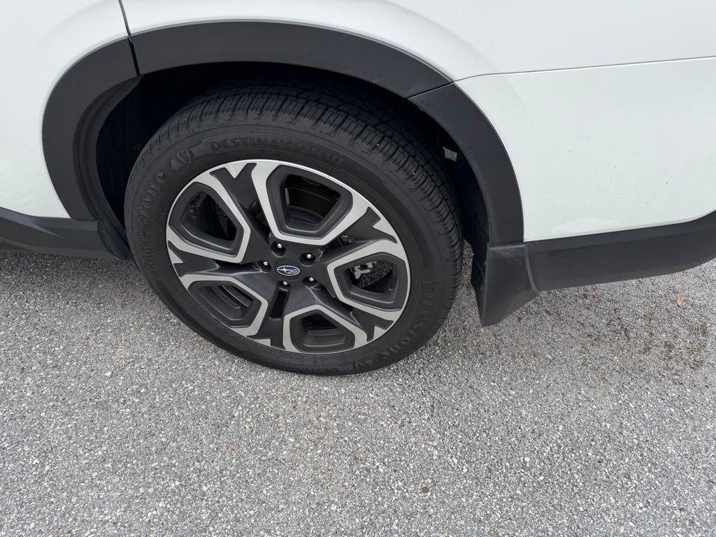 used 2024 Subaru Ascent car, priced at $33,990