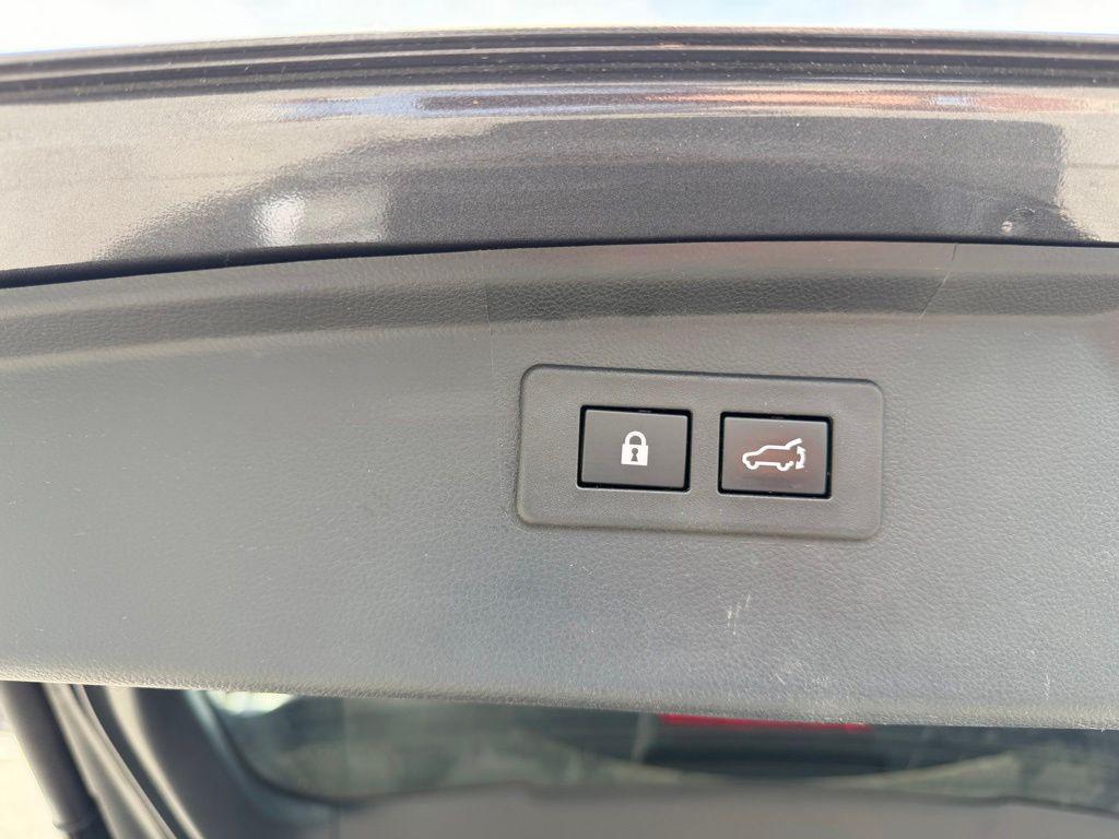 used 2021 Subaru Outback car, priced at $24,990