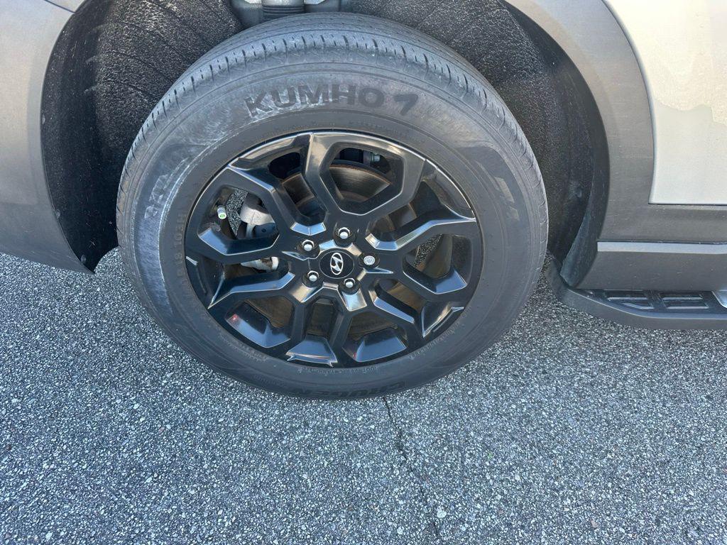 used 2022 Hyundai Santa Fe car, priced at $21,526