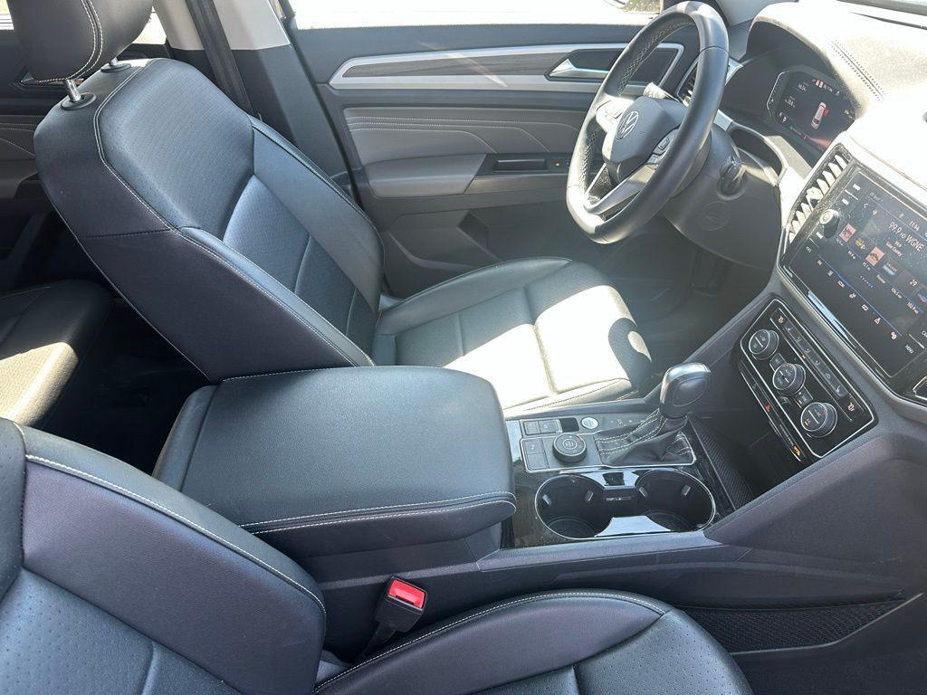 used 2022 Volkswagen Atlas car, priced at $25,750