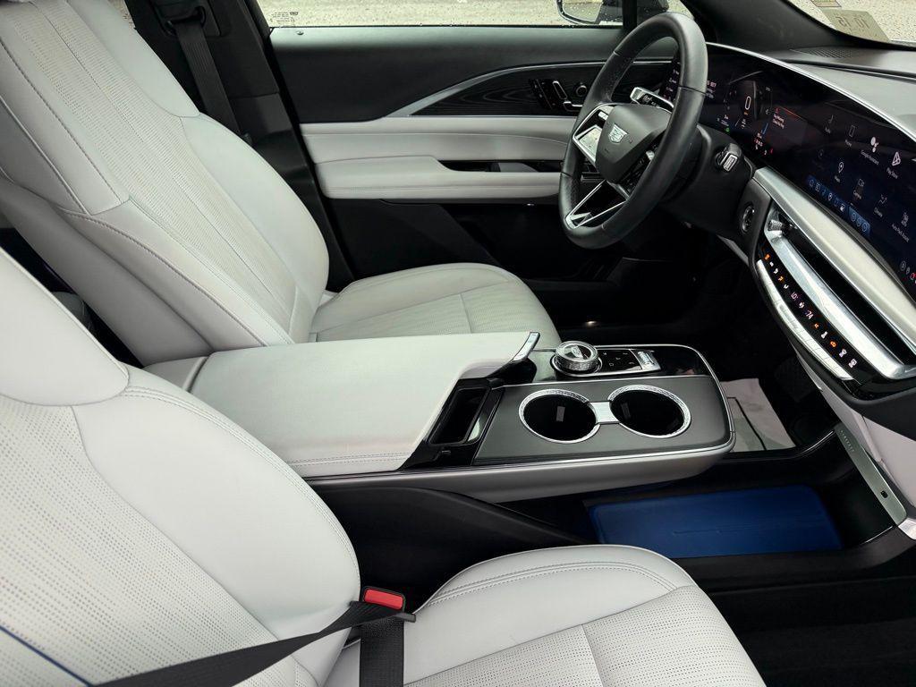 used 2024 Cadillac LYRIQ car, priced at $44,990