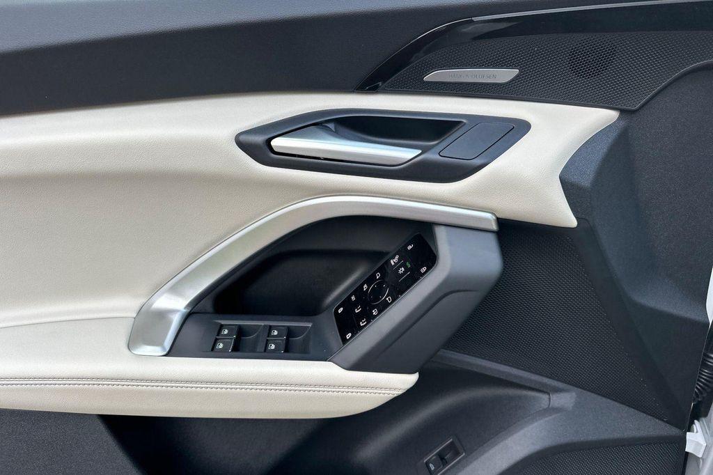 new 2025 Audi Q5 car, priced at $56,601