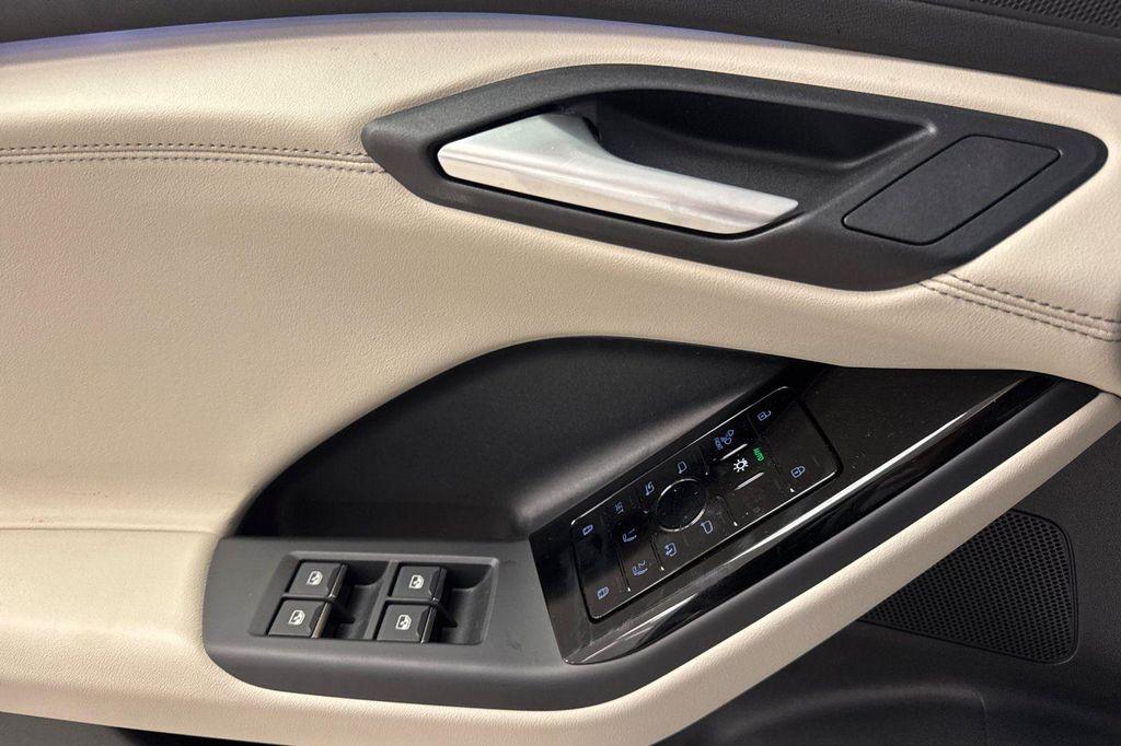 new 2025 Audi Q6 e-tron car, priced at $68,355