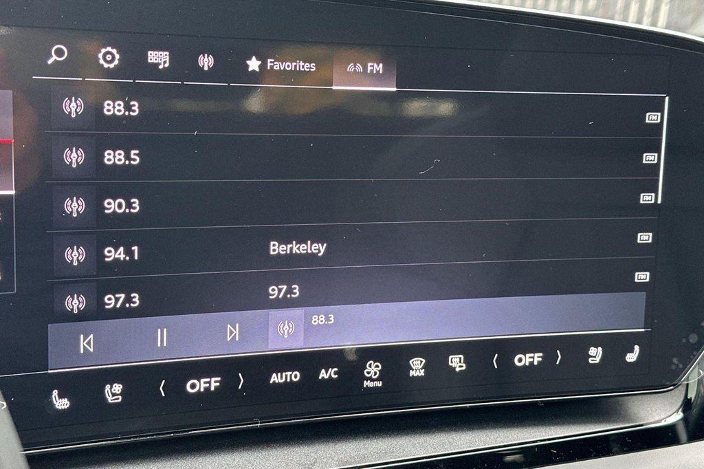 new 2025 Audi Q6 e-tron car, priced at $76,900