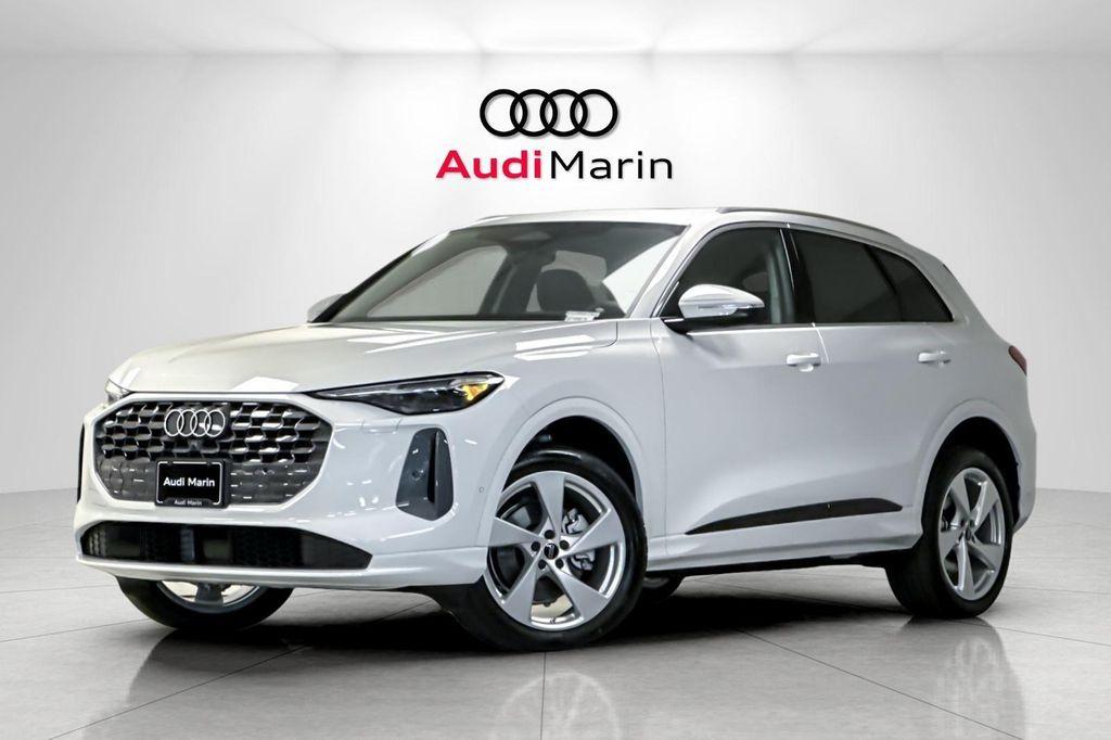 new 2025 Audi Q5 car, priced at $55,522