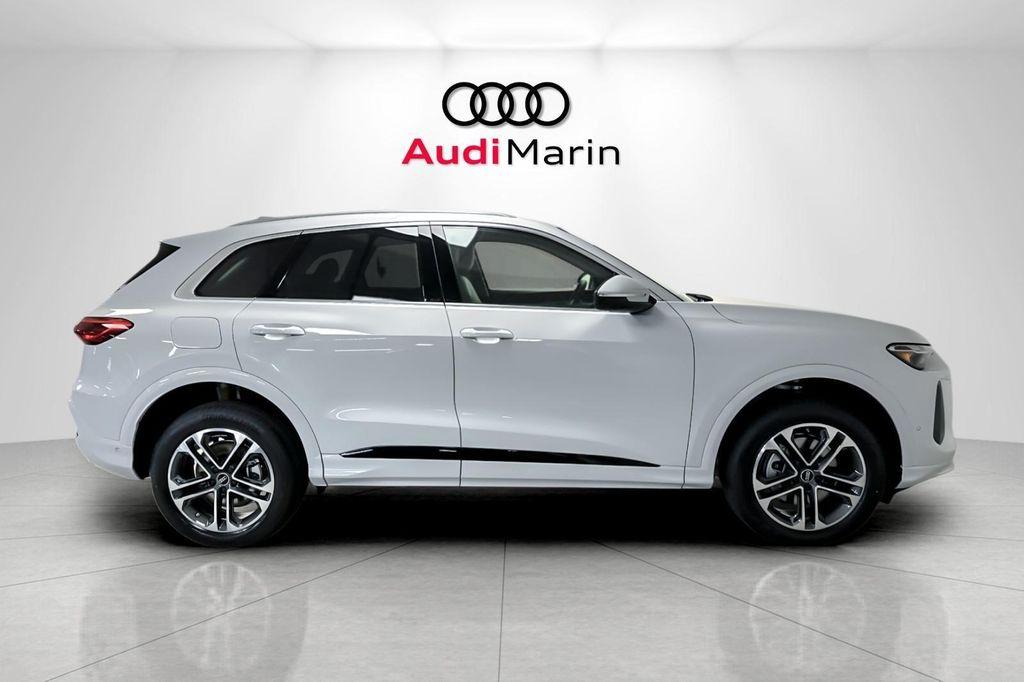 new 2025 Audi Q5 car, priced at $52,340