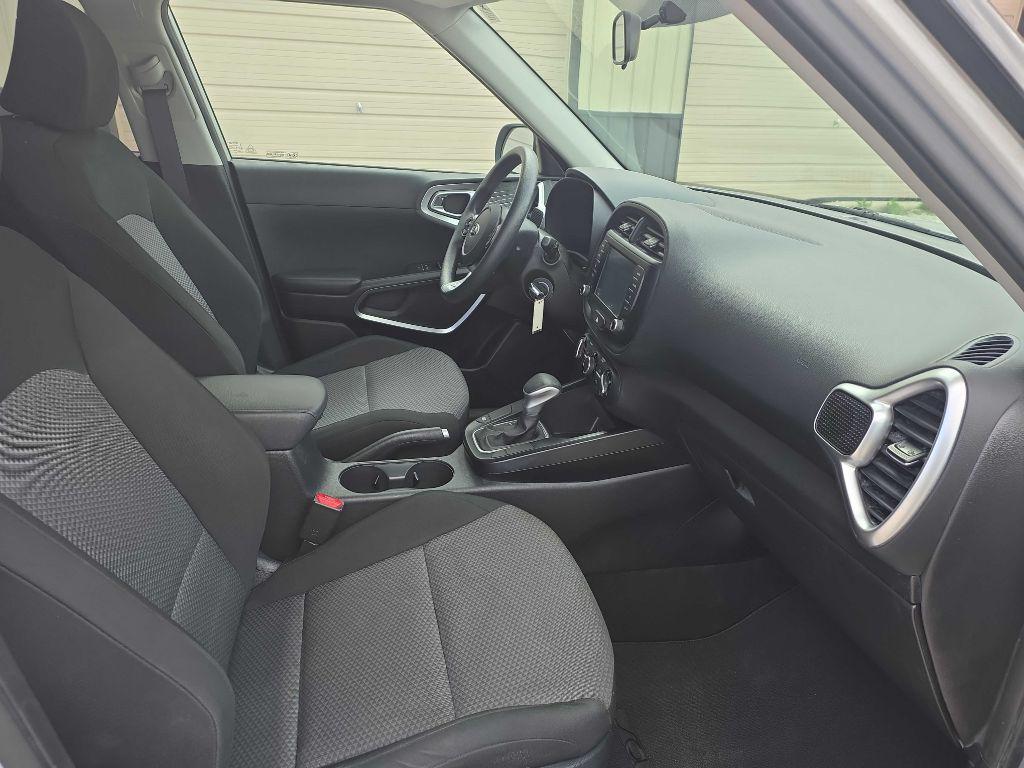used 2021 Kia Soul car, priced at $10,495