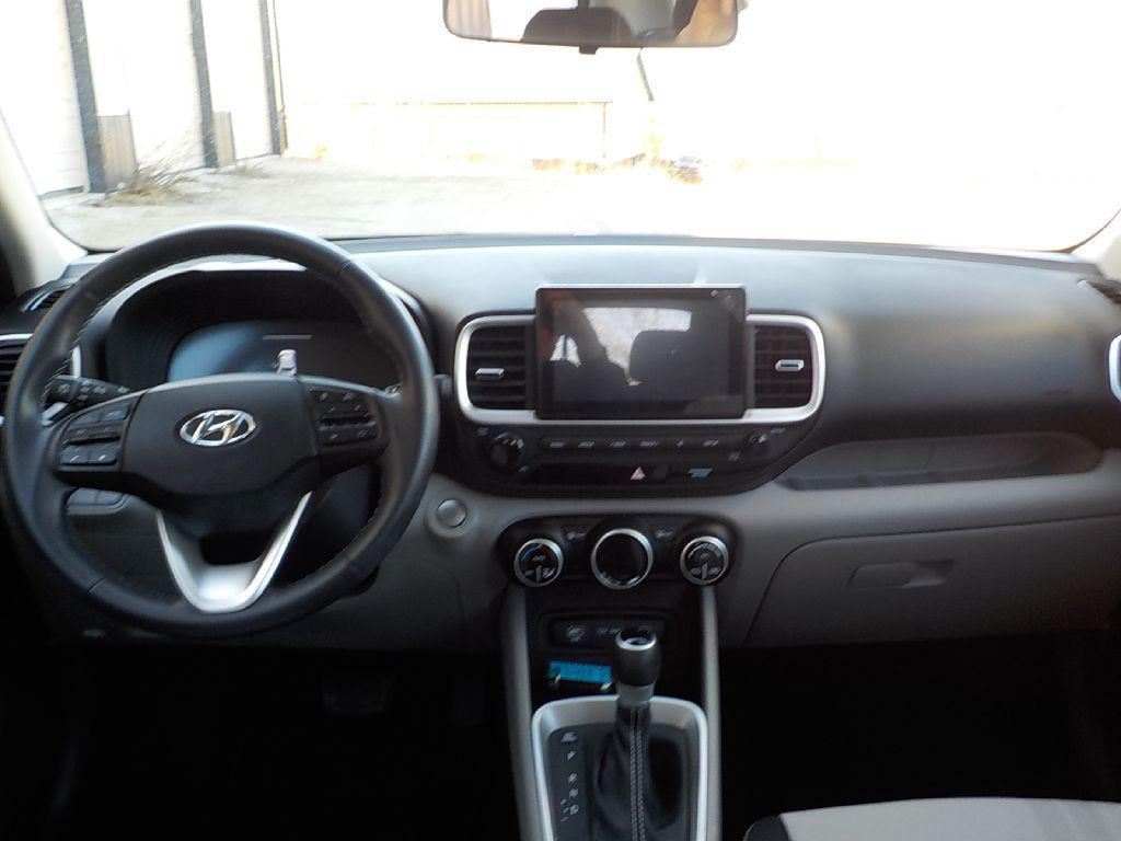 used 2024 Hyundai Venue car, priced at $12,995