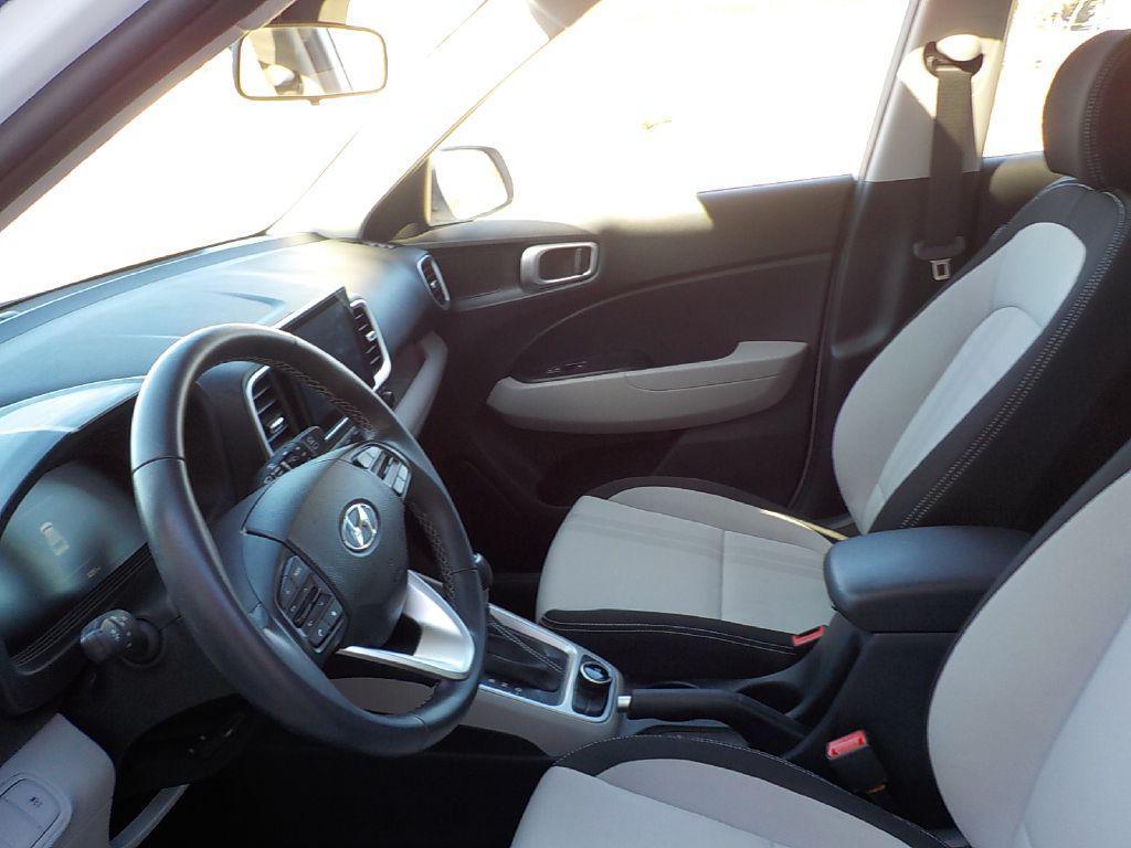 used 2024 Hyundai Venue car, priced at $12,995