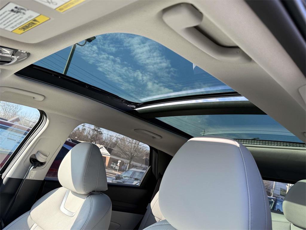 new 2026 Hyundai TUCSON Hybrid car, priced at $44,500