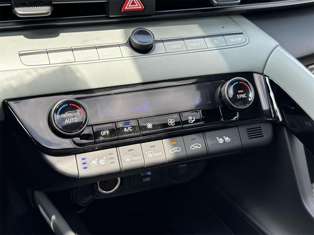 new 2025 Hyundai ELANTRA HEV car, priced at $29,580