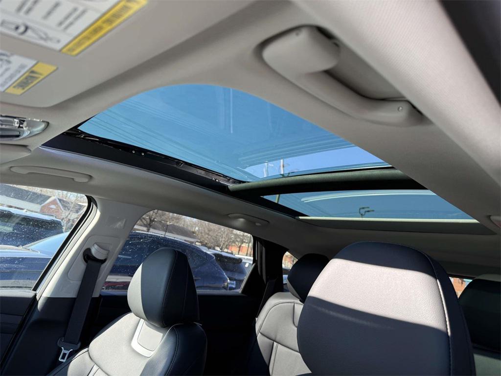 new 2026 Hyundai TUCSON Hybrid car, priced at $45,025