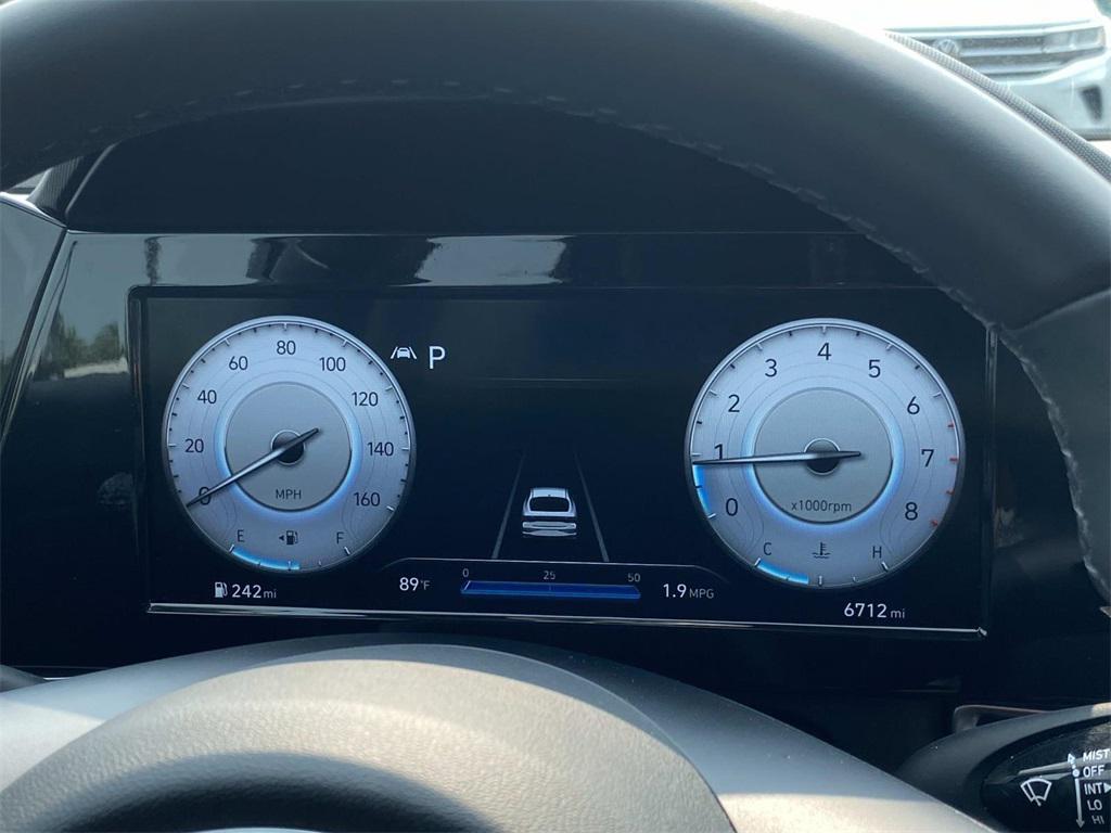 used 2021 Hyundai Elantra car, priced at $17,788