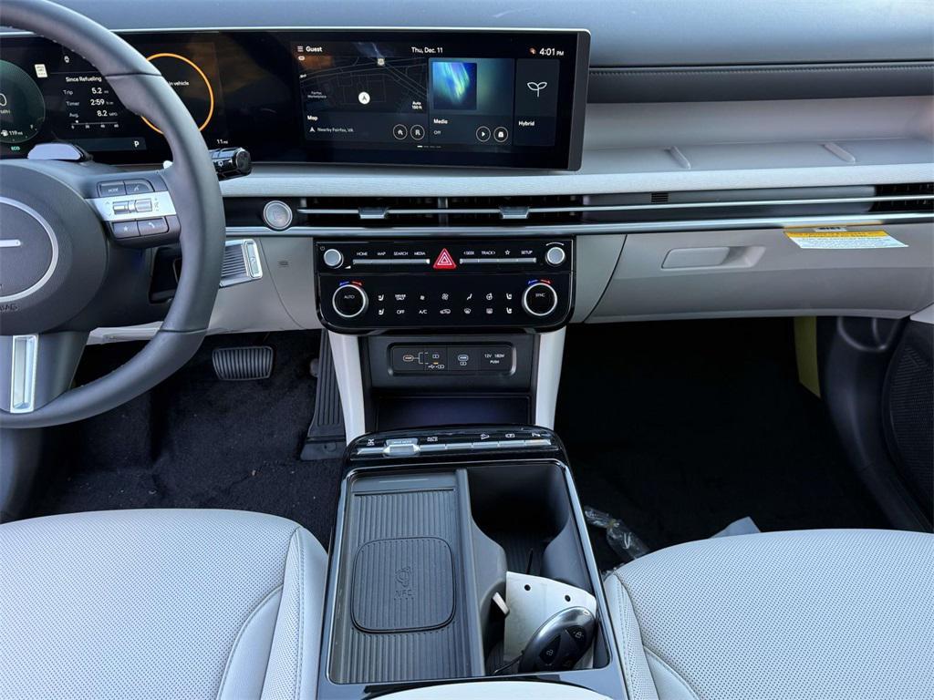 new 2026 Hyundai TUCSON Hybrid car, priced at $44,500