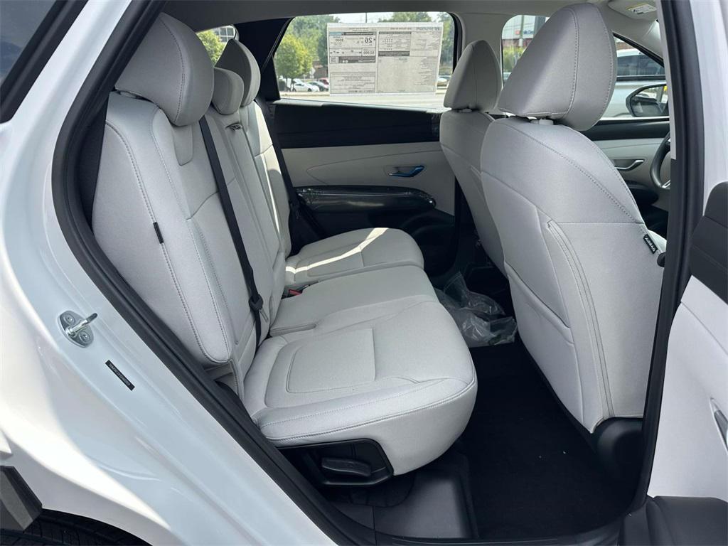 new 2025 Hyundai Tucson car, priced at $29,615
