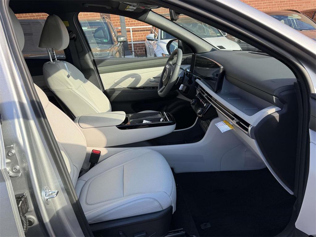 new 2026 Hyundai TUCSON Hybrid car, priced at $44,480