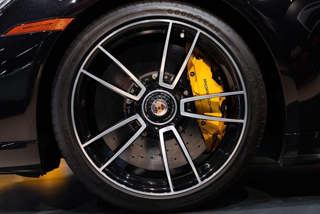 used 2021 Porsche 911 car, priced at $245,900