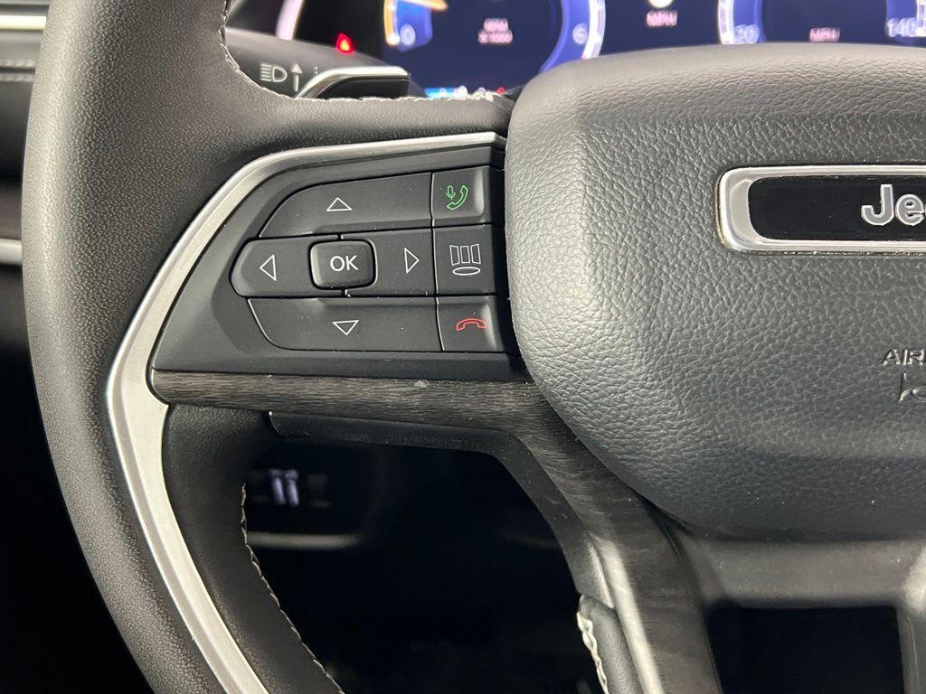 used 2024 Jeep Grand Cherokee car, priced at $34,050